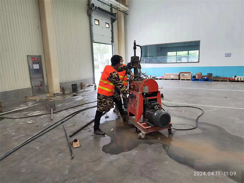 泾县厂房地面下沉塌陷注浆加固施工